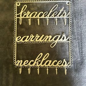 Jewelry holder